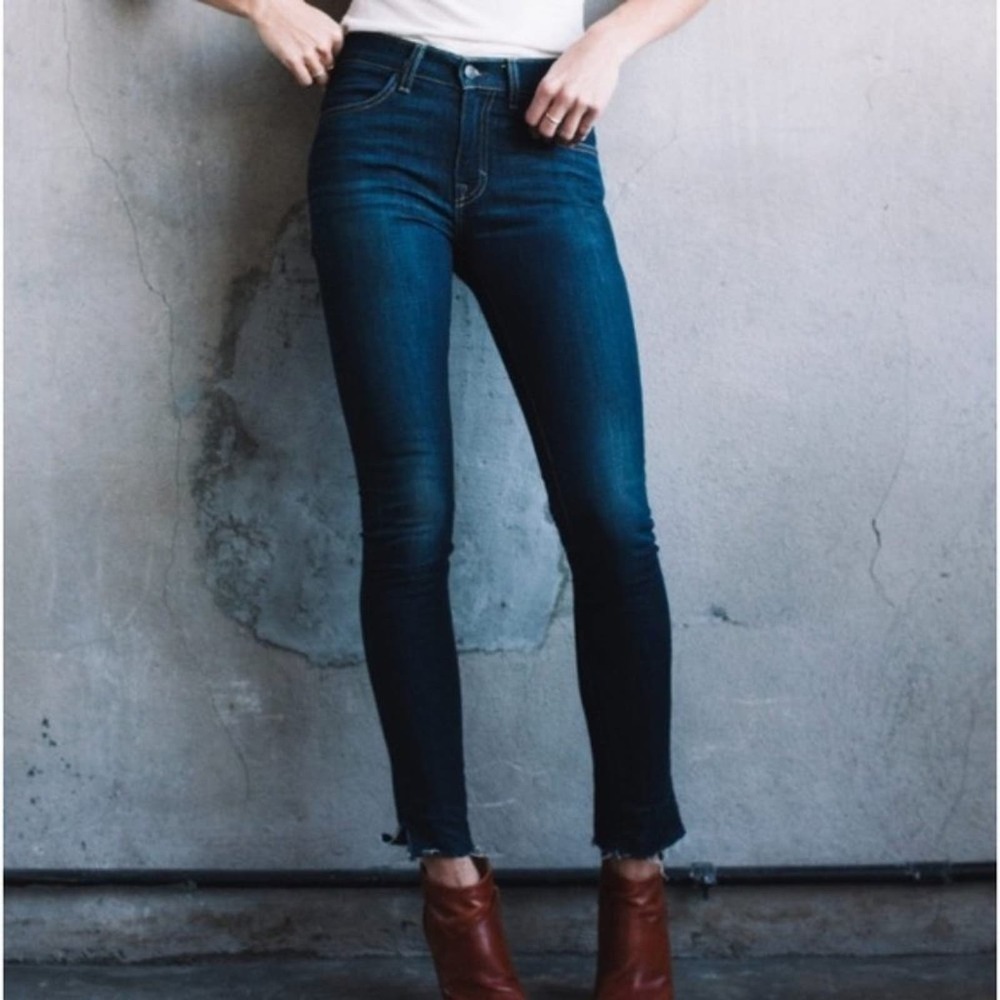 IMOGENE + WILLIE Virginia Frayed Classic Mid Rise Skinny Jeans Size 26